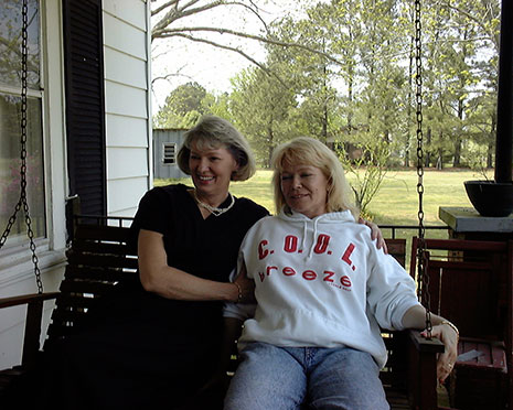 Gloria with her sister Diane